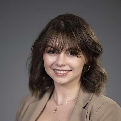 Emily Bridgman - Senior Producer / Photographer / Videographer Emily Bridgman - Senior Producer / Photographer / Videographer